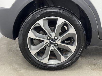 2022 (22) KIA STONIC 1.0T GDi 48V Connect 5dr DCT